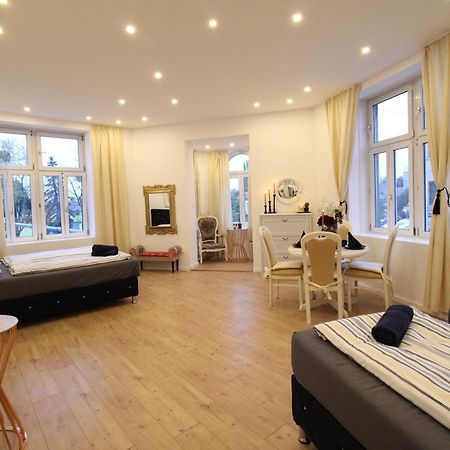 Disc Cozy Rooms In Liesing Wien Exterior foto