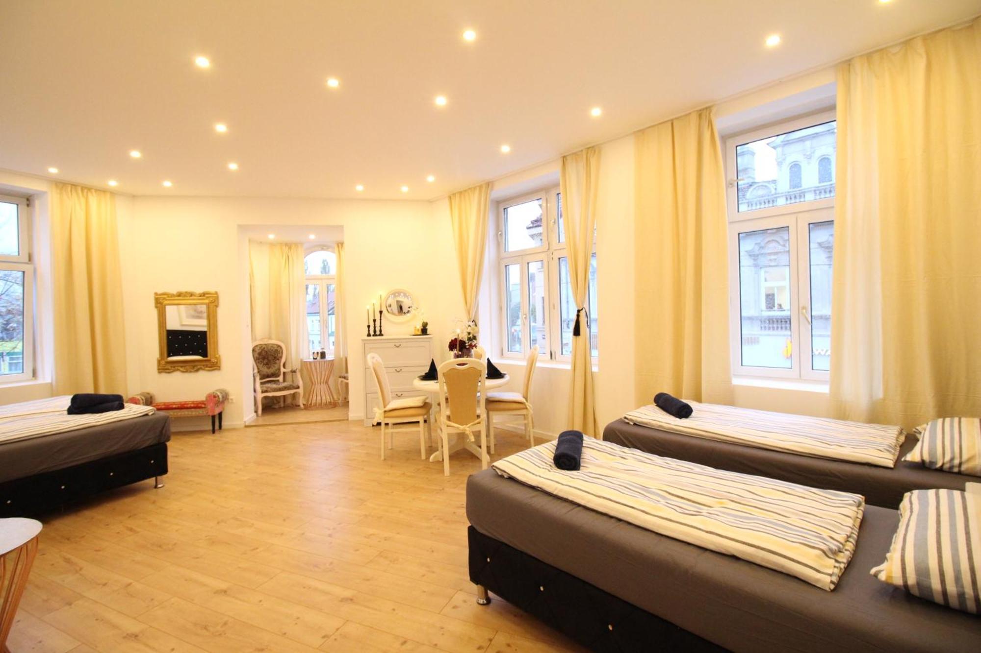 Disc Cozy Rooms In Liesing Wien Exterior foto
